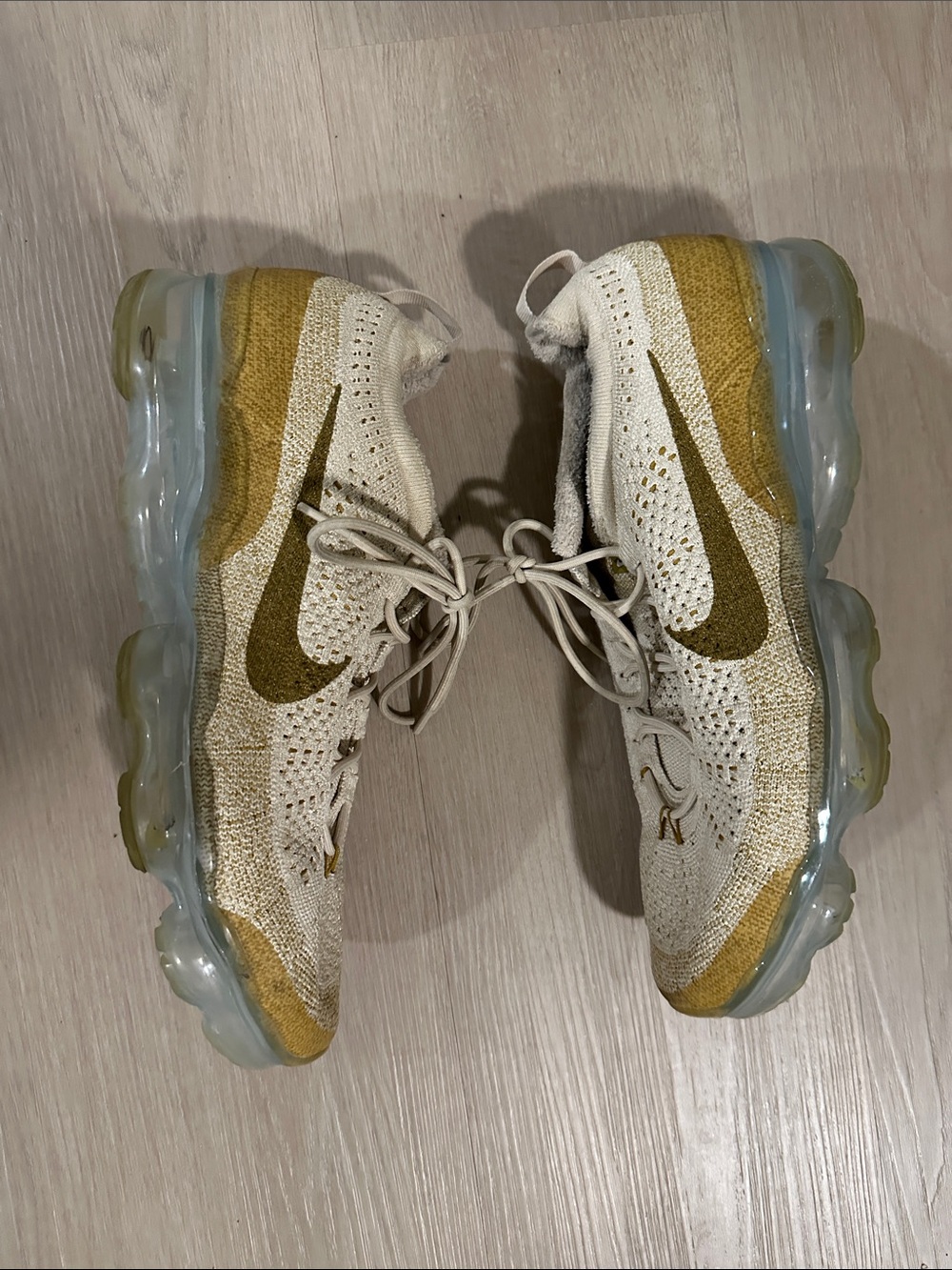 Nike Men’s VaporMax Flyknit Sneakers in Cream & Gold